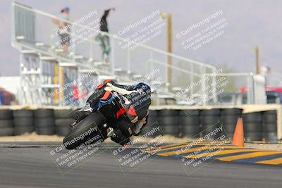 media/Oct-29-2022-CVMA (Sat) [[14c0aa3b66]]/Race 8 Supersport Middleweight/Folder 2/